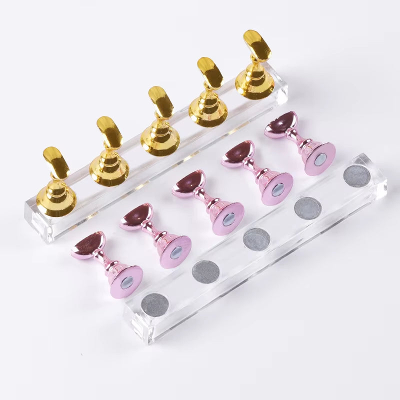 5Pcs/Set Magnetic Nail Holder False Nail Tip Practice Stand Crystal Base Holder Nail Art Display for Art Salon DIY & Practice